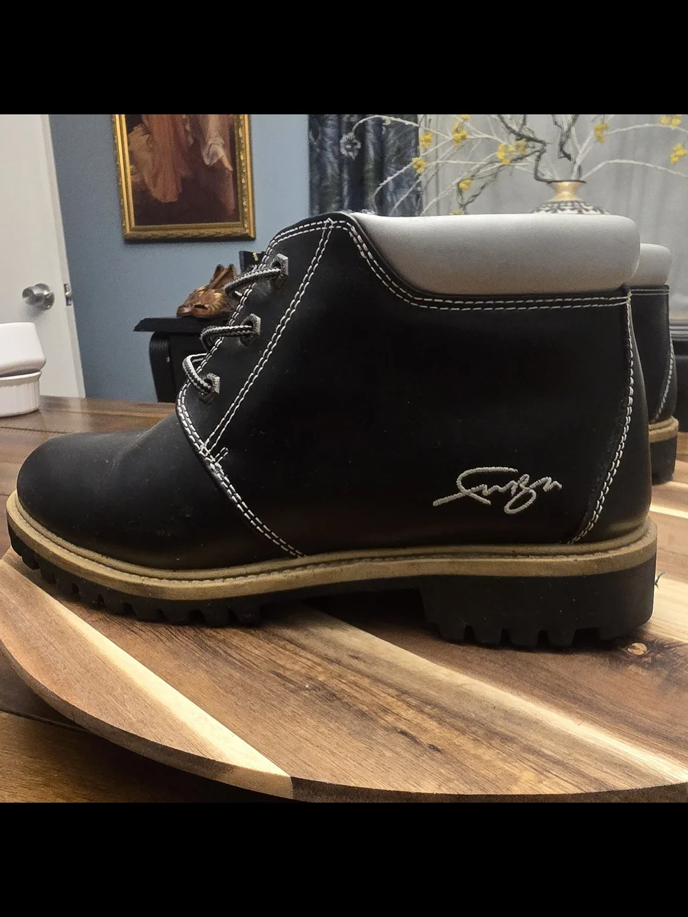 Vintage Early 90s FUBU Black Leather Lug Sole Hiker Boots Men’s 8.5 - Women's 10